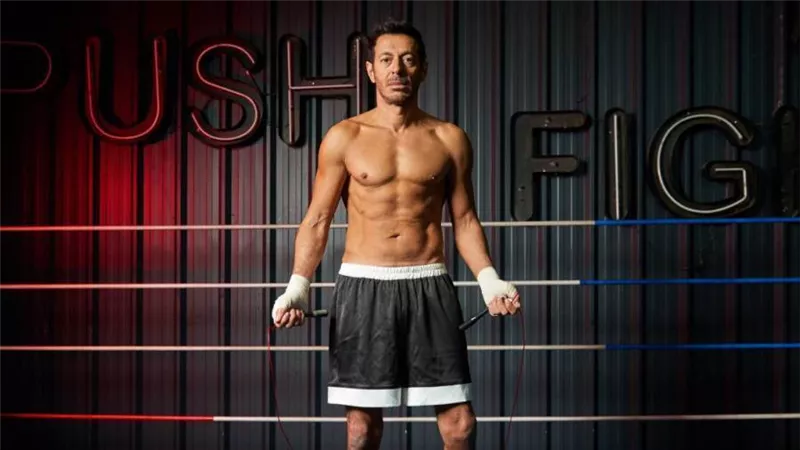 خاص بالصور.. «kick boxing» مصطفى شعبان 