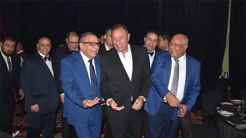 انفرادات الجمعة : قصة حياة محمود الخطيب قريبآ من إنتاج أحمد السبكي