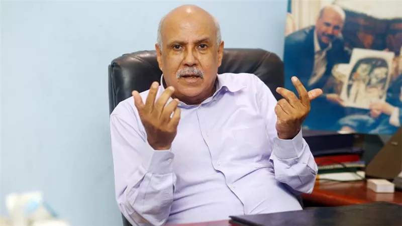 فيديو.. ماذا قال جمال بخيت عندما سألناه : تقول لمين «مش باقي مني»؟