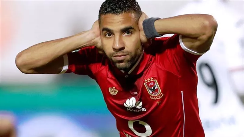 مؤمن زكريا يكشف لـ«خبر أبيض» حقيقة انتقاله لبيراميدز