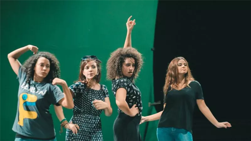«بهججة» رهان Cairo show  الجديد في «اللي عليهم العين» 
