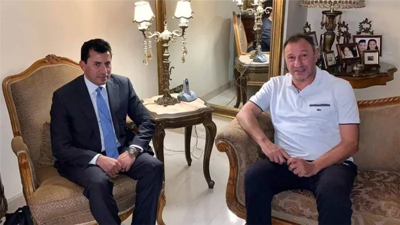 يحدث الآن .. اجتماع بيبو والوزير ولازالت الأزمة مستمرة 