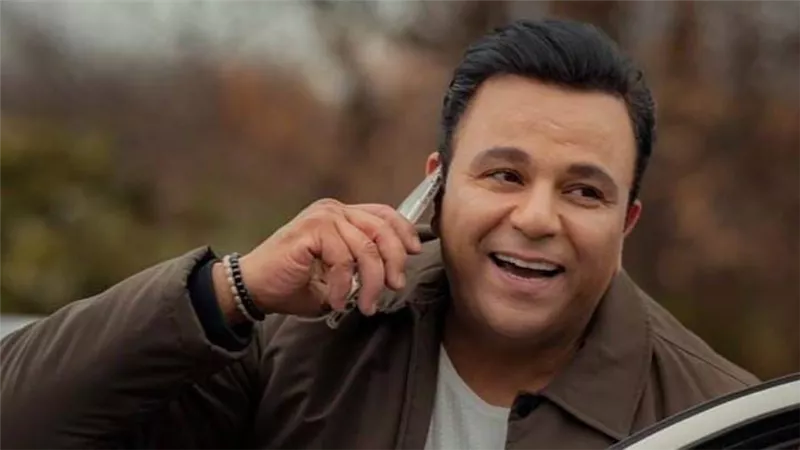 الصلح خير .. انتهاء أزمة شقيق محمد فؤاد مع «قنوات»  