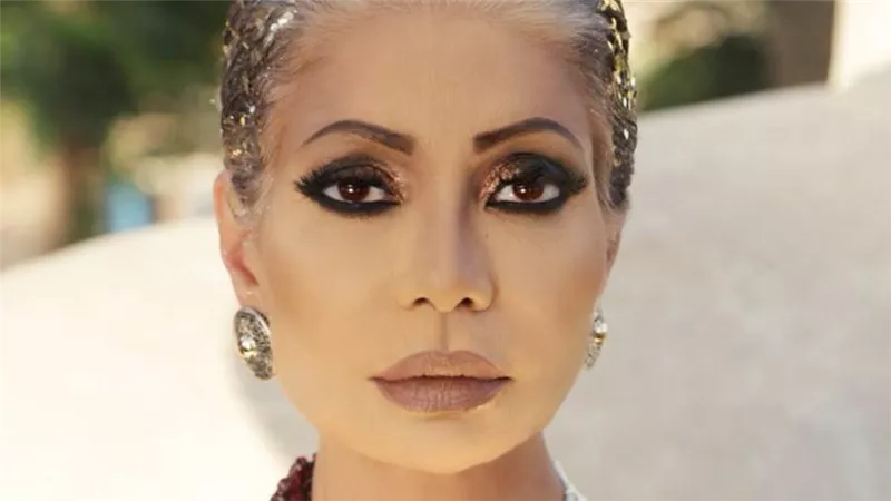 سوسن بدر تنتهي من بروفات The makeup master class tour