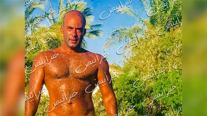انفراد .. آخر صورة لهيثم أحمد زكي قبل وفاته بأيام