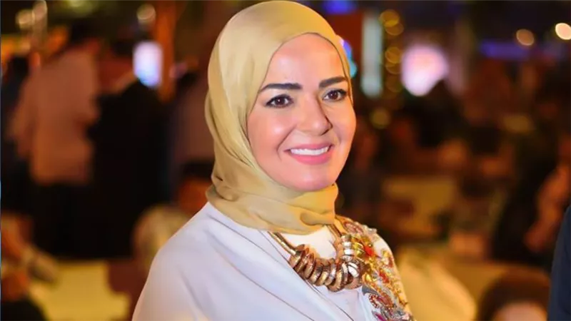 منى عبدالغنى : أحمد زكي كان يريد هيثم لإبنتي ريم