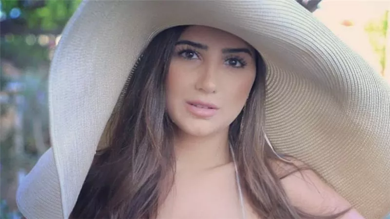 مي عمر اختارت «الفتوة» مع ياسر جلال واستغنت عن «البرنس» مع محمد رمضان 