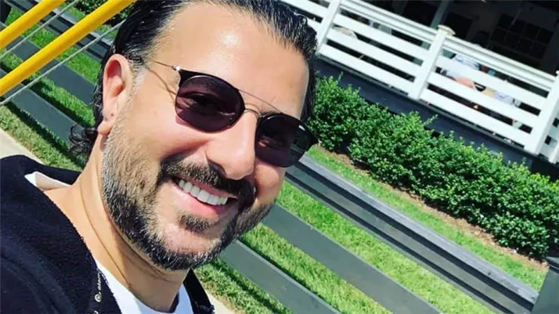 كريم أبوزيد : ألبومي القادم 5 أغاني واسمه «فكك من الناس» 