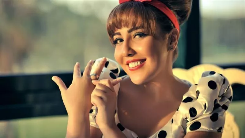 مي كساب : نفسي أمثل أدوار شادية وسعاد حسني وفاتن حمامة