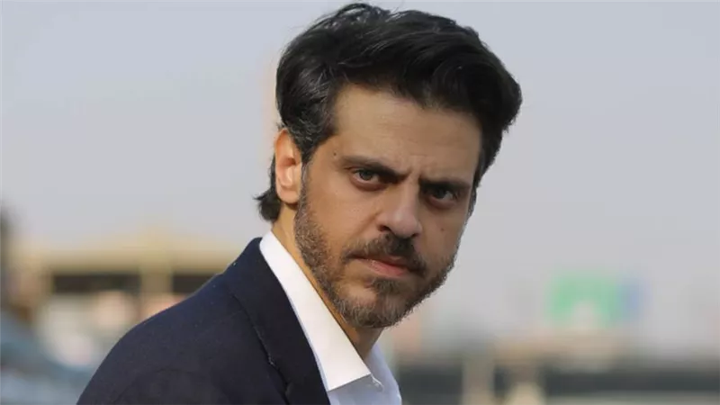 طارق صبري ضابط تحقيقات في «حفلة 9»