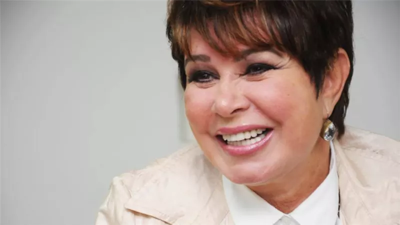 زمن التلفزيون الجميل .. ماما نجوى التي ارتبط بها جيل الثمانينات بسبب «بقلظ» 
