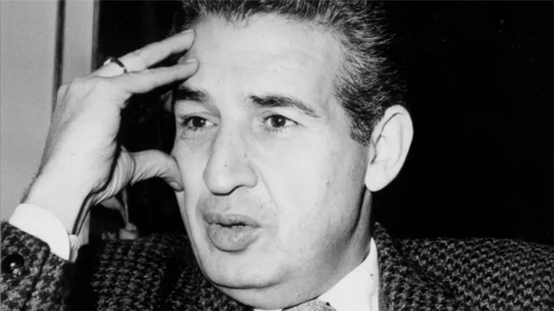 صحافة زمان .. ذكريات إحسان عبد القدوس عن السينما والشباب والحب