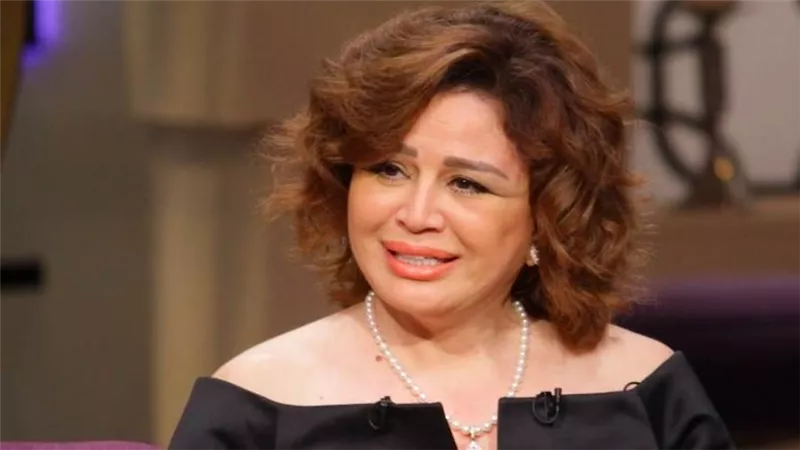 إلهام شاهين : أقضي وقتي بالمنزل في القراءة ومتابعة Netflix 