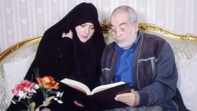انفراد .. شمس البارودي تتحدث لـ خبر أبيض بعد سنوات من الاختفاء : هذه قصة حبي لحسن يوسف