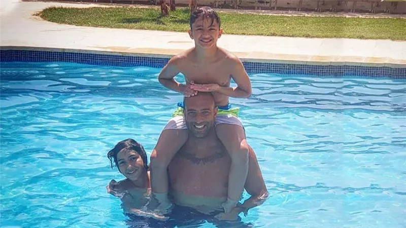 أحمد حسام ميدو يقضي رمضان وفترة العزل في الجونة
