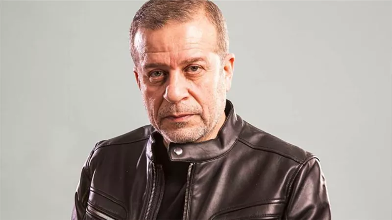 شريف منير : سأقاضي أي شخص تطاول على بناتي