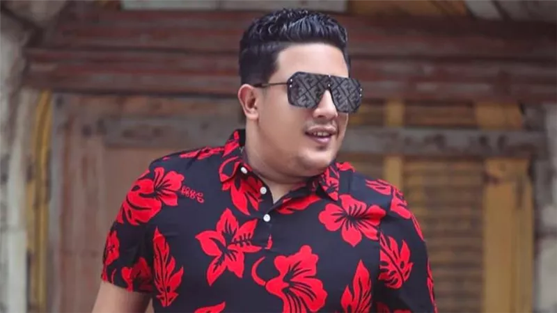 حمو بيكا عن فيديو «باتون ساليه بالسمسم هات» : أنا مخلوق علشان أضحك الناس