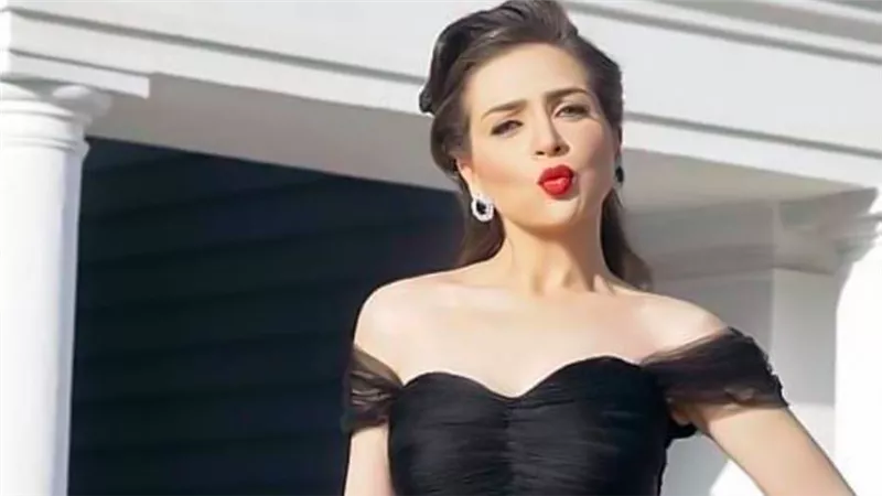 رسمياً .. «خيط حرير» بطولة مي عز الدين لن ينتظر رمضان 2021 والعرض فى أكتوبر المقبل