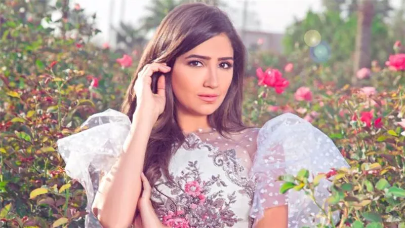 مي عمر تنتهي من التحضير لمسلسل «لؤلؤ» وتبدأ التصوير الخميس المقبل