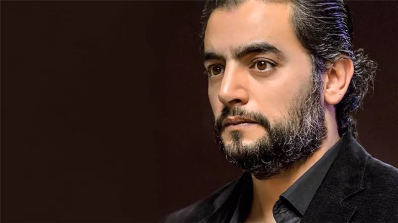 بين «واحد صحيح» و «تحت تهديد السلاح» هاني سلامة ينتظر بدء التصوير مع أحمد السبكي