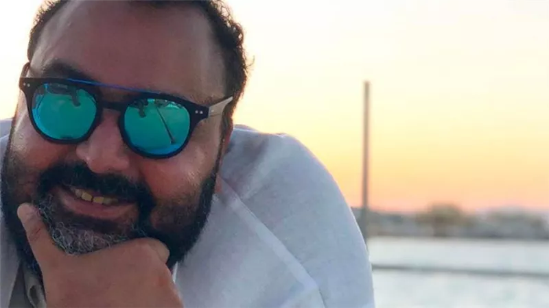 شيكو عن اختفاء كأس أفريقيا : الحرامي كان بيتفرج على «الرجل العناب» وخلانا نشك فى دروجبا