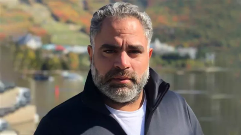 محمد شاهين : مشكلة موظف الكاشير في حدوتة ضي القمر ليس لها علاقة بواقعة الكويت