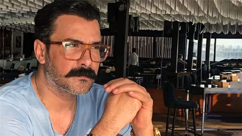القصة الكاملة لمسلسل ضربة معلم بطولة محمد رجب