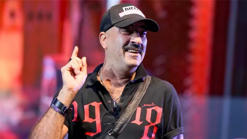 محمد سعد يعود إلى خشبة المسرح قريبًا ويدرس أكثر من عرض