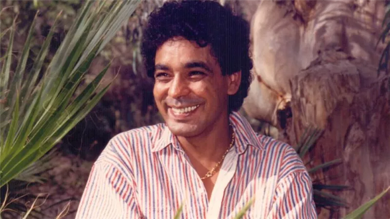 حدوتة مصرية .. أعمال سينمائية صنعت نجومية محمد منير