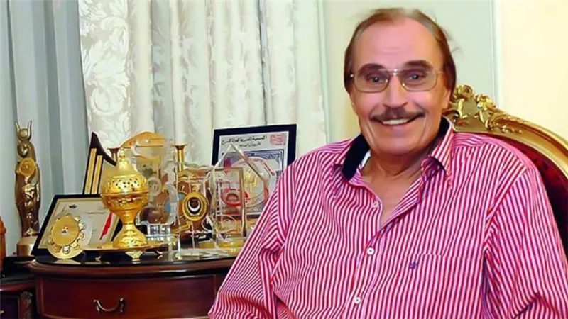 عزت العلايلي : أول قصة حب في حياتي كانت خدعة