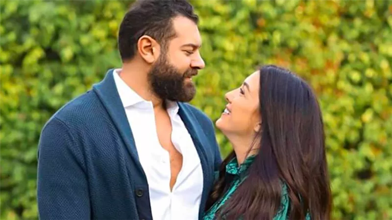 أشهر تصريحات ورسائل الحب والدعم من كندة علوش في حب عمرو يوسف يوم عيد ميلاده