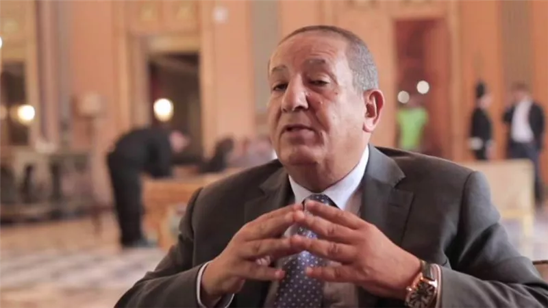 كامل أبو على يجهز لأضخم مشروع مسرحى بـ 130 عمل غنائى استعراضى و26 مسرحية 