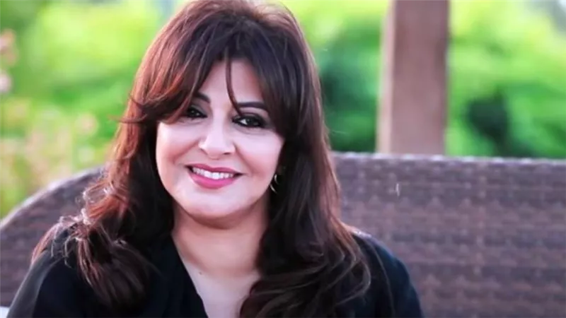 من اتهامها بأنها ليست أم طفليهما إلى طلبها في بيت الطاعة .. القصة الكاملة لأزمة هالة صدقي وزوجها 