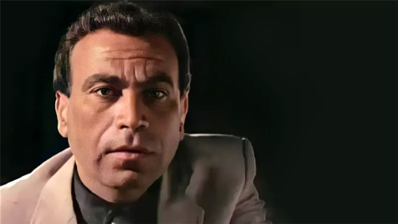 سيد مصطفى أشهر ضابط في السينما .. قدم 500 عمل وبدأ حياته بفيلم جعلوني مجرماً مع فريد شوقي