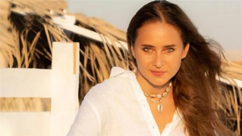 نيللي كريم قبل أيام من موعد زفافها : شهر أغسطس سيكون مليء بالأحداث السعيدة