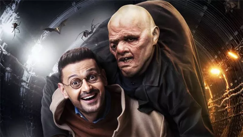 رفع فيلم أحمد نوتردام لـ رامز جلال من دور العرض لتراجع إيراداته 