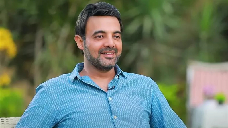 عمرو محمود ياسين يحضر للجزء الرابع من مسلسل نصيبي وقسمتك