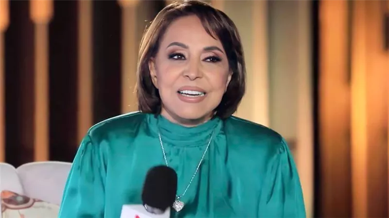 عفاف راضي : أسمع المهرجانات أحيانًا وتوقفت عن الغناء لأن الوضع من سئ لأسوأ
