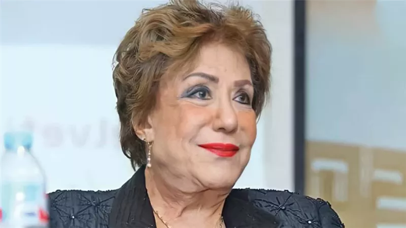 سميحة أيوب : كنا بنشحت عشان نعالج بعض الفنانين والرئيس حافظ على كرامتنا