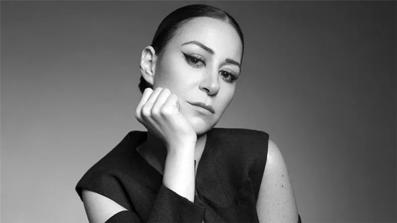 منة شلبي : اتخضيت لما سمعت خبر ترشيحي لجائزة إيمي ودوري في مسلسل كل أسبوع يوم جمعة تعب لي أعصابي