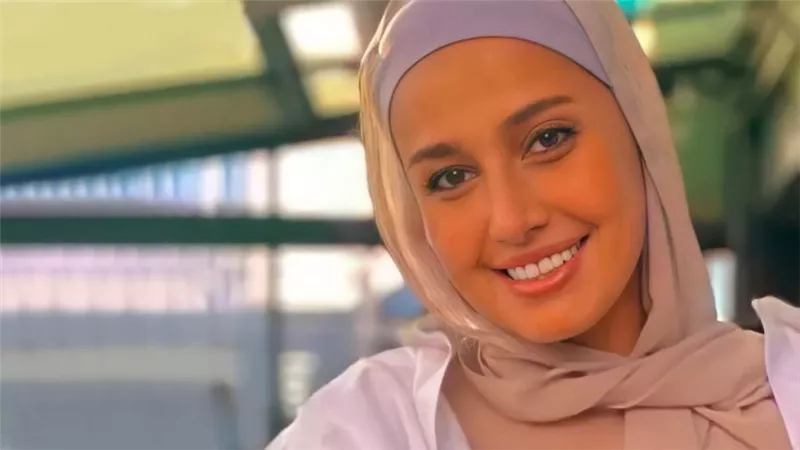 حلا شيحة اتحجبت وتؤكد : مفيش أجمل من السعادة الروحية والسلام الداخلي