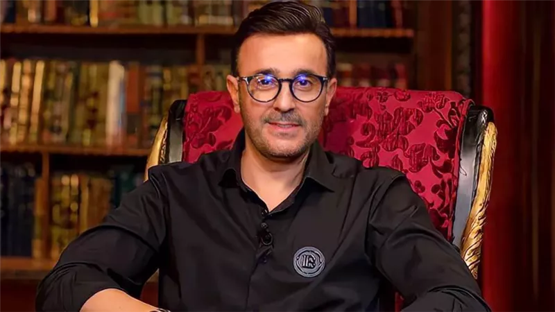 صابر الرباعي : والدتي كانت تريد إجهاضي وقالت لي إنت جيت غلطة وتعلمت منها الغناء 