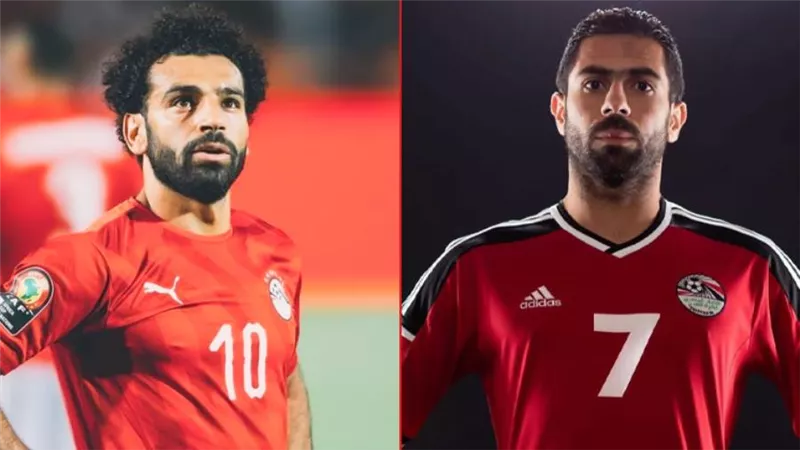 صلاح ولا فتحي .. من يستحق شارة كابتن منتخب مصر؟