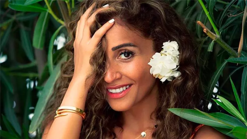 دينا الشربينى 2021 .. 3 مسلسلات و4 أفلام والنتيجة لم ينجح أحد ومازال النحت مستمرًا