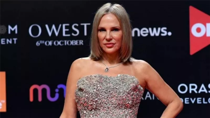 شيرين رضا : فيلم قمر 14 بيتكلم عن مصايب الحب وبقالي 7 شهور بصور تحت تهديد السلاح