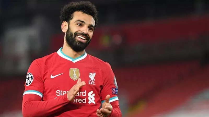 منصة شاهد تعرض فيلم وثائقي عن حياة محمد صلاح بعد هاتريك مانشيستر يونايتد