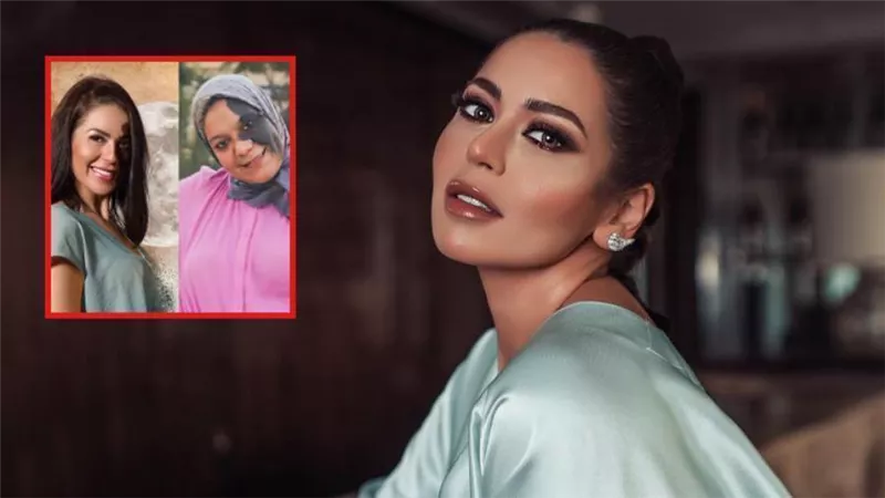 لقاء الخميسي تكشف صورة صاحبة القصة الحقيقية لحدوتة حتة من القمر من مسلسل زي القمر