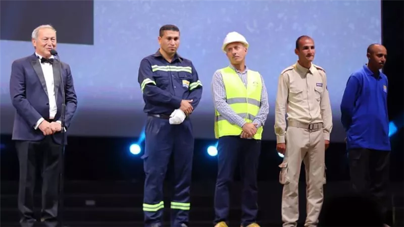 كشف حساب الجونة 2021 .. العمال شخصية مهرجان الجونة عن جدارة واستحقاق