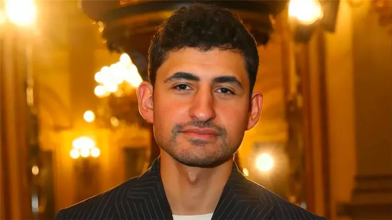 أمير المصري : أجهز لمسلسل تاريخي بريطاني عن الحرب العالمية الثانية