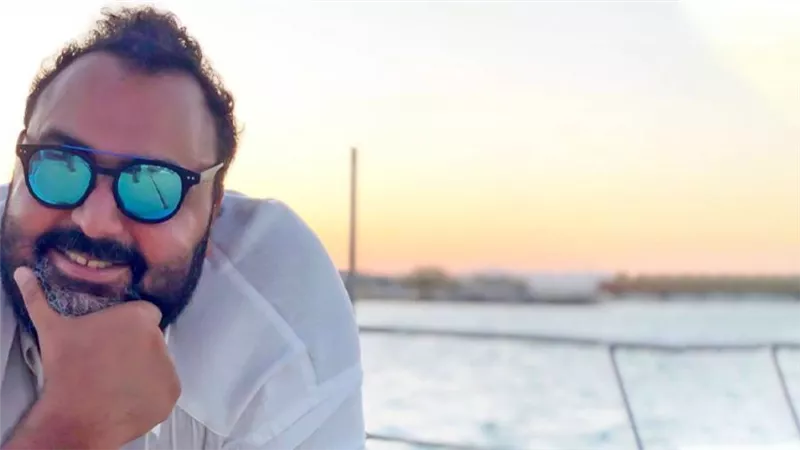 شيكو يعلن إصابته بفيروس كورونا ويحذر : أي حد اتعامل معايا ياخد باله